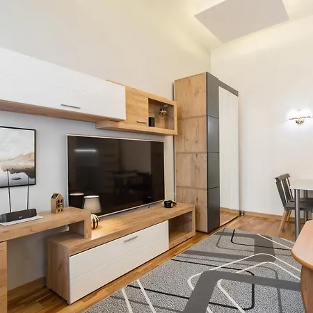Golden - Big Luxury In Location - Wspolna * Warschau