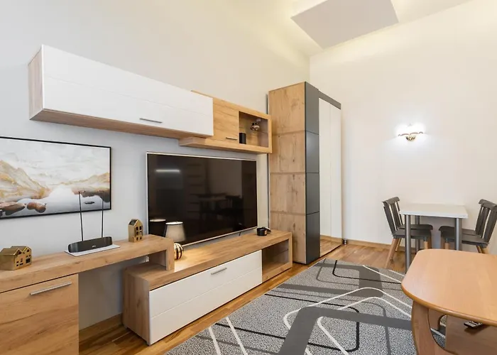 Golden - Big Luxury In Location - Wspolna * Warsaw