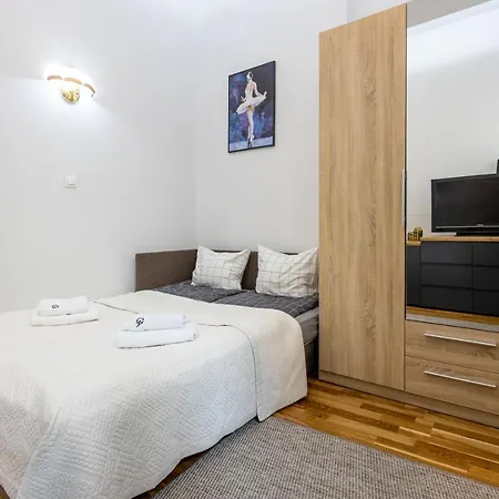 Golden - Big Luxury In Location - Wspólna